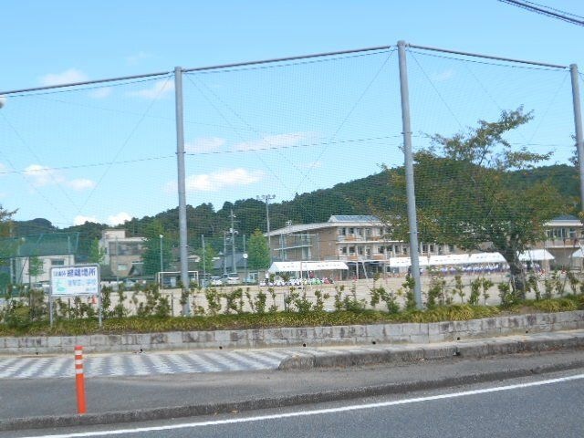 写真：勝央町立勝間田小学校