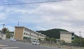 写真：岡山県立誕生寺支援学校　誕生寺校地