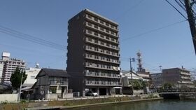 サンフォーレ・1989の外観