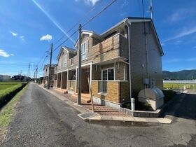 ジュネス・ノーヴァBの外観