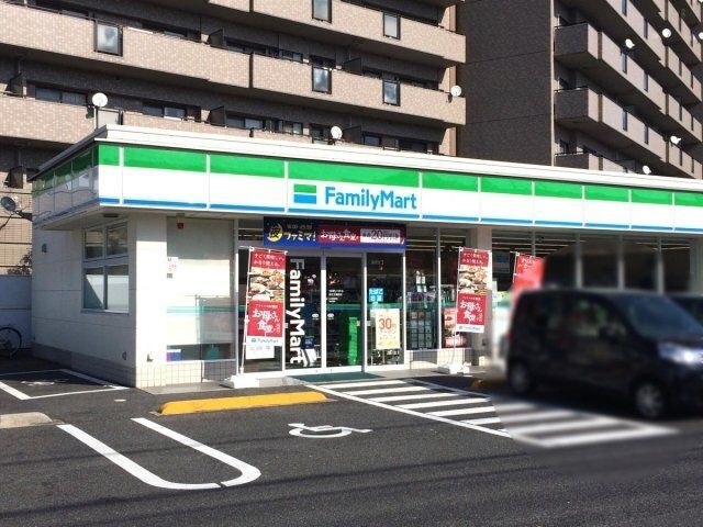 ファミリーマート 松江大輪町店