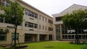松江市立母衣小学校