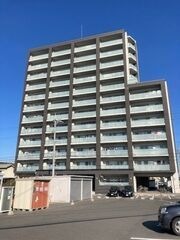 写真:アウルステージ西市の外観