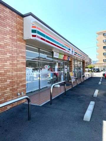 セブン-イレブン 岡山西市駅前店