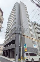 セレニテ難波ミラク壱番館の外観