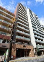 プレジオ江坂ROUGEの外観