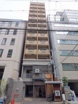 ジューム南船場の外観