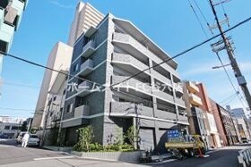 R-courtの外観