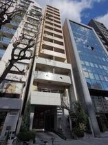 ボーベル南船場の外観