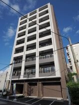 プラシード新町の外観