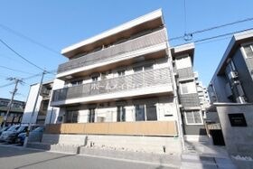 モンテゾーロ西田辺の外観
