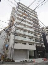 パラゴン布施駅前の外観