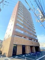 プレジオ十三の外観