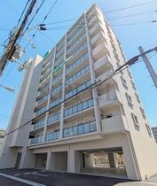 スプランディッド福島WESTの外観