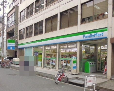 ファミリーマート南船場店