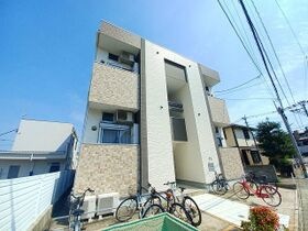 レイティス麦野の外観