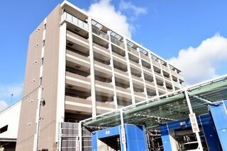 写真:Bris西宮の外観