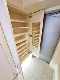 シューズBOX