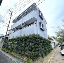 写真:コーポトラストの外観