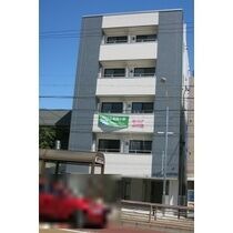 REXⅡ茶屋ヶ坂の外観