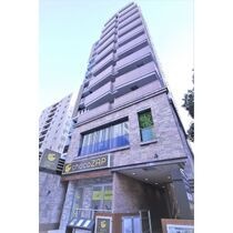 パークサイト泉の外観