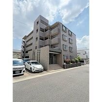 ラトゥール一社の外観