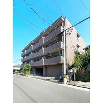 シェソワ駒方の外観