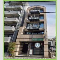 LUMiNA 広路の外観