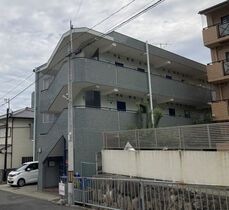 メゾンフレールの外観