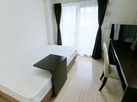 プレサンス三宮東アルバーナの外観