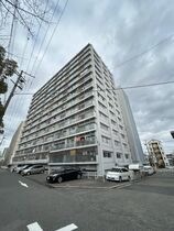 御崎南ビルの外観