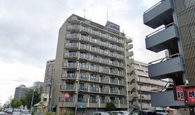 YKハイツ松の内の外観