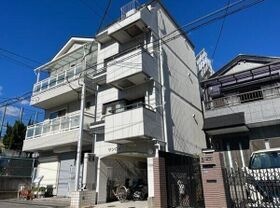 サンロイヤル王子の外観