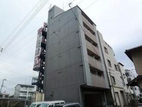 シェトワ大石の外観