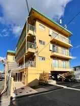 ラムール鈴蘭台南の外観