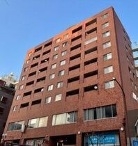 万葉ハイツ元町の外観