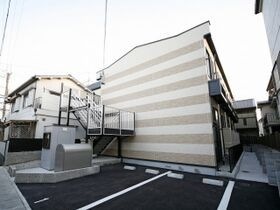 レオパレス五色山の外観