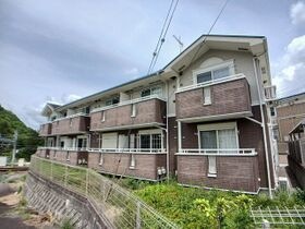 レーベン　スクエア　Ⅱ号館の外観