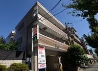 落ち着いた雰囲気の外観です