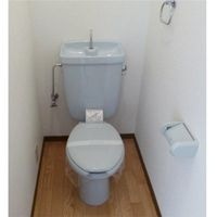 明るい色調の室内です