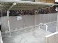 屋根つき駐輪場