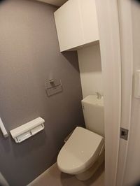 シンプルで使いやすいトイレです