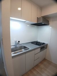 コンパクトなキッチンで掃除もラクラク