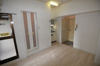 写真は同マンションの別のお部屋のものです