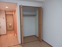 たっぷりとした収納スペースです