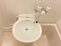 明るい色調の室内です