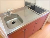コンパクトなキッチンで掃除もラクラク