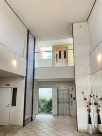 毎日通るロビーはこのようになっています