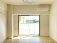 写真は別のお部屋のものです