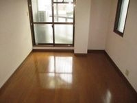 使い勝手のいい寝室です